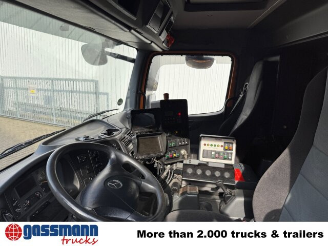 Mercedes-Benz Axor 1829 4x2, Zweiweg Z200, Kehrmaschine Faun - Truck: picture 5 Mercedes-Benz Axor 1829 4x2, Zweiweg Z200, Kehrmaschine Faun - Truck: picture 5