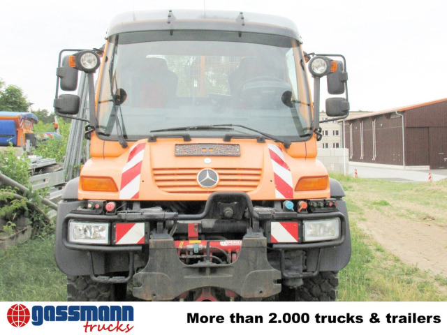 Unimog 405/40 U500 4x4, HIAB 077-1 HI DUO Funk - Van: picture 3 Unimog 405/40 U500 4x4, HIAB 077-1 HI DUO Funk - Van: picture 3