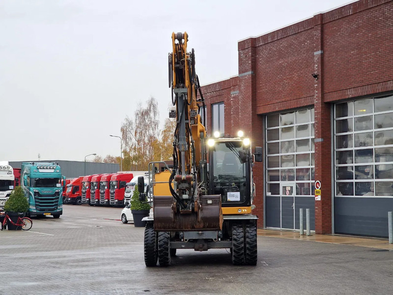 Liebherr A916 - 110 KW - Central Greasing - Camera - Wheel excavator: picture 5 Liebherr A916 - 110 KW - Central Greasing - Camera - Wheel excavator: picture 5