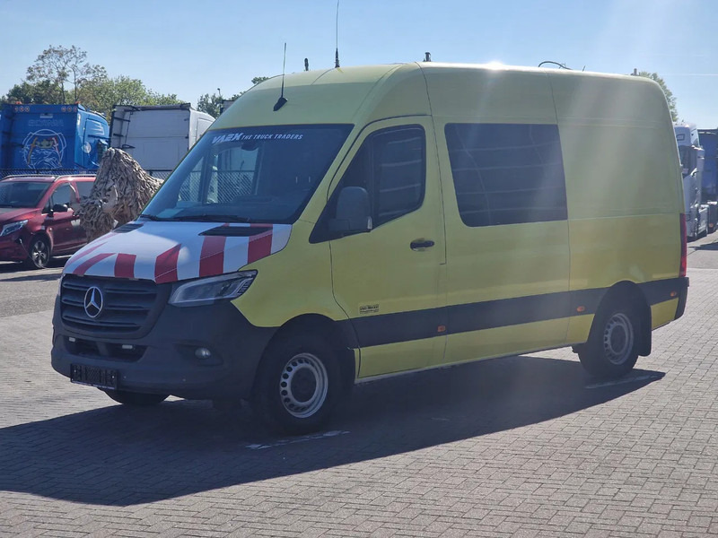 Mercedes-Benz Sprinter 314 Convoi Exceptionnel / Camper - 6 seats - Bed - Fridge - Euro 6 - Automatic gearbox - Panel van: picture 3 Mercedes-Benz Sprinter 314 Convoi Exceptionnel / Camper - 6 seats - Bed - Fridge - Euro 6 - Automatic gearbox - Panel van: picture 3