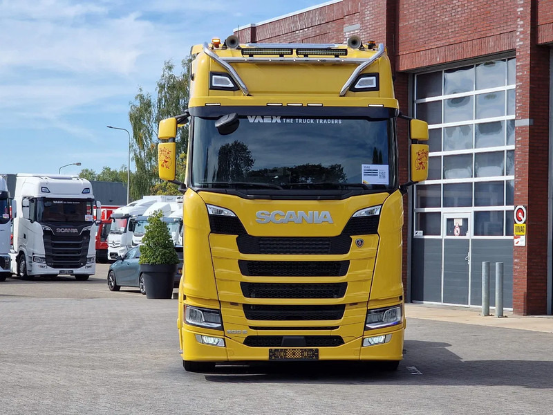 Scania 500S NGS Highline 4x2 - Only 38Tkm - Full spec - Retarder - Full air - Night clima - Tractor unit: picture 2 Scania 500S NGS Highline 4x2 - Only 38Tkm - Full spec - Retarder - Full air - Night clima - Tractor unit: picture 2