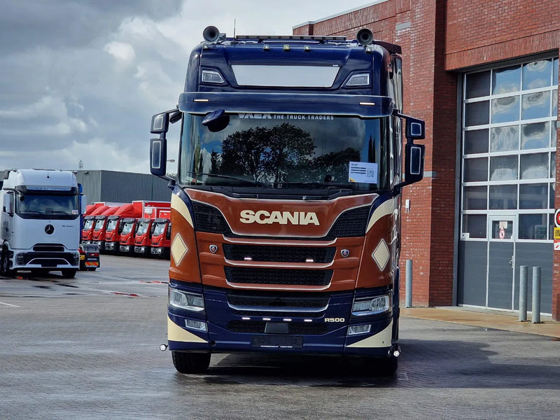 Scania R500 NGS Highline 6x2 - PTO/Hydraulic - Custom interior - Full air - 2.95 WB - Tractor unit: picture 2 Scania R500 NGS Highline 6x2 - PTO/Hydraulic - Custom interior - Full air - 2.95 WB - Tractor unit: picture 2