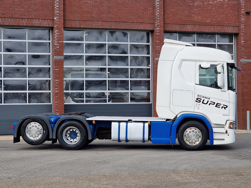 Tractor unit Scania R540 NGS 6x2 - Retarder - Full air - 3.95 WB - Custom interior: picture 8