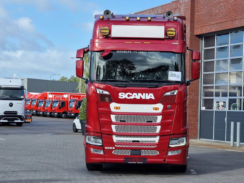 Scania S500 NGS Highline 4x2 - Retarder - Night clima - Full air - Custom interior - Full spoiler - 2 tank - Tractor unit: picture 2 Scania S500 NGS Highline 4x2 - Retarder - Night clima - Full air - Custom interior - Full spoiler - 2 tank - Tractor unit: picture 2
