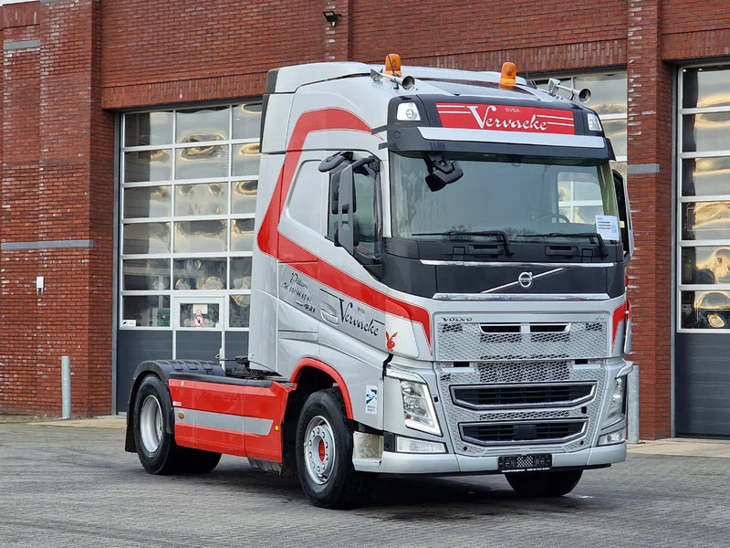 Volvo FH 13.460 Globetrotter 4x2 - PTO/Hydraulic - 2x tank - Steel/Air - Tractor unit: picture 1 Volvo FH 13.460 Globetrotter 4x2 - PTO/Hydraulic - 2x tank - Steel/Air - Tractor unit: picture 1