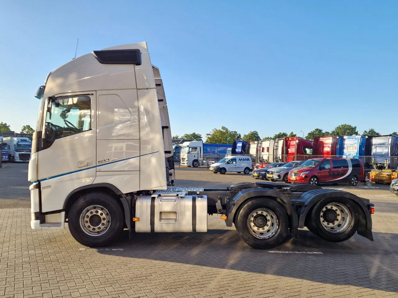 Volvo FH 13.500 Globetrotter XL 6x2 - Full air - 3.20 WB - MA VIN - Low KM - Leather - Tractor unit: picture 4 Volvo FH 13.500 Globetrotter XL 6x2 - Full air - 3.20 WB - MA VIN - Low KM - Leather - Tractor unit: picture 4