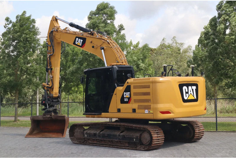 Caterpillar 323 07A | ROTOTILT | GPS NOVATRON | OILQUICK | FULL OPTION - Crawler excavator: picture 3 Caterpillar 323 07A | ROTOTILT | GPS NOVATRON | OILQUICK | FULL OPTION - Crawler excavator: picture 3