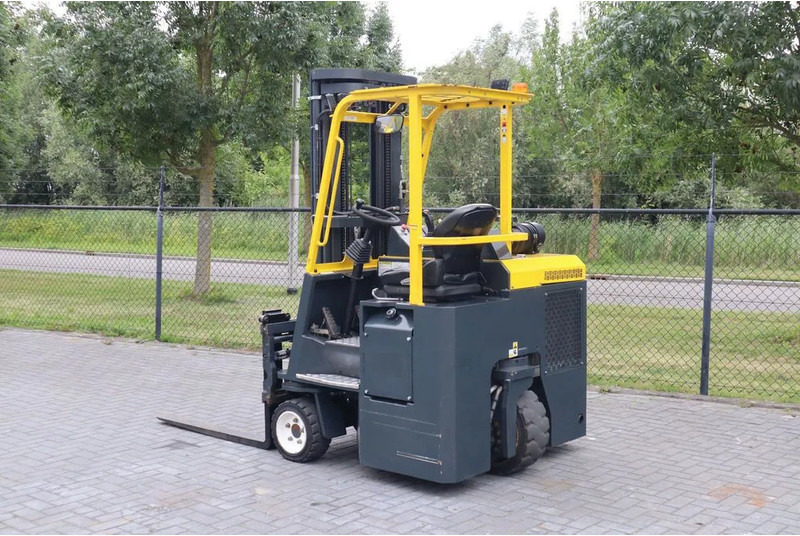 Combilift CB3000 | 2.5 TON | 6 METER | TRIPLEX | SIDESHIFT - 4-way reach truck: picture 3 Combilift CB3000 | 2.5 TON | 6 METER | TRIPLEX | SIDESHIFT - 4-way reach truck: picture 3