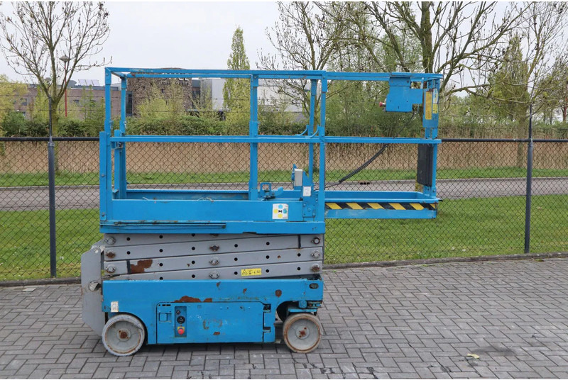 Genie GS-1932 | 7.8 METER | 227 KG - Scissor lift: picture 4 Genie GS-1932 | 7.8 METER | 227 KG - Scissor lift: picture 4