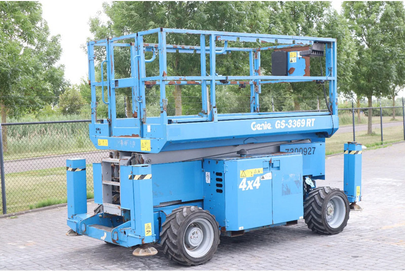 Genie GS-3369 RT | 12 METER | ROUGH TERRAIN - Scissor lift: picture 5 Genie GS-3369 RT | 12 METER | ROUGH TERRAIN - Scissor lift: picture 5