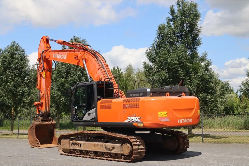 Hitachi ZX350LC-6 | 90% UNDERCARRIAGE | BUCKET | HAMMERLINES - Crawler excavator: picture 3 Hitachi ZX350LC-6 | 90% UNDERCARRIAGE | BUCKET | HAMMERLINES - Crawler excavator: picture 3