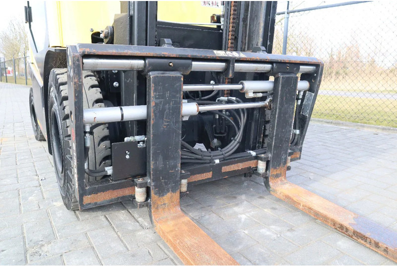 Leasing of Hyster H2.5 A | BOOM SUSPENSION | SIDESHIFT | FORK EXTENTIONS | FORK POSITIONERS Hyster H2.5 A | BOOM SUSPENSION | SIDESHIFT | FORK EXTENTIONS | FORK POSITIONERS: picture 12