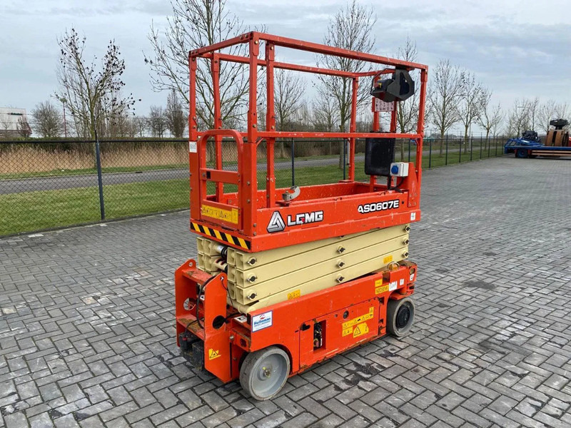 LGMG AS0607E | 7.8 METER | 230 KG | GS-1932 | ES 1932 - Scissor lift: picture 3 LGMG AS0607E | 7.8 METER | 230 KG | GS-1932 | ES 1932 - Scissor lift: picture 3