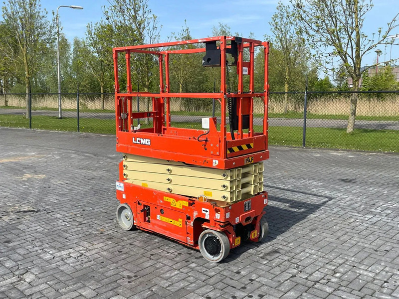 LGMG AS0607E | 7.8 METER | 230 KG | GS-1932 | ES 1932 - Scissor lift: picture 2 LGMG AS0607E | 7.8 METER | 230 KG | GS-1932 | ES 1932 - Scissor lift: picture 2