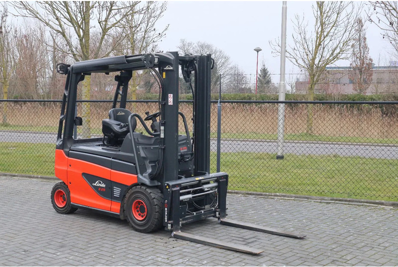 Leasing of Linde E25 R-01 ROADSTER | DEMO | SIDESHIFT | FORK SPREADERS Linde E25 R-01 ROADSTER | DEMO | SIDESHIFT | FORK SPREADERS: picture 6