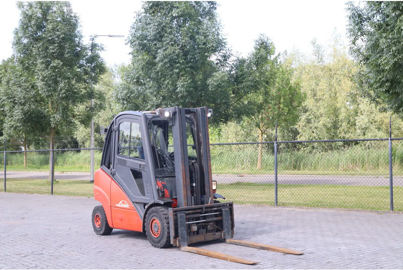 Linde H35D | SIDESHIFT + SPREADER | FREELIFT | 4.7 M - Diesel forklift: picture 5 Linde H35D | SIDESHIFT + SPREADER | FREELIFT | 4.7 M - Diesel forklift: picture 5
