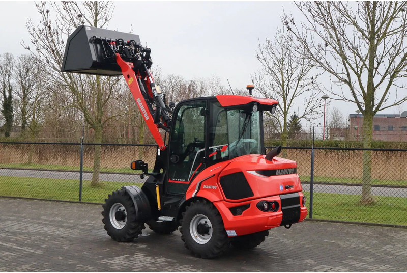 Manitou MLA 5-50 H PREMIUM | AIRCO | BUCKET | QUICK COUPLER | NEW UNUSED - Wheel loader: picture 3 Manitou MLA 5-50 H PREMIUM | AIRCO | BUCKET | QUICK COUPLER | NEW UNUSED - Wheel loader: picture 3