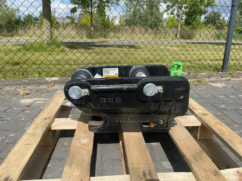 STEELWRIST QC S40 FPL | QUICK COUPLER | 2 - 6 TON | NEW / UNUSED - Demolition shears for Construction machinery: picture 2 STEELWRIST QC S40 FPL | QUICK COUPLER | 2 - 6 TON | NEW / UNUSED - Demolition shears for Construction machinery: picture 2