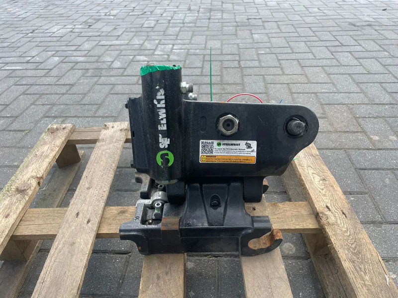 STEELWRIST TCX S30 - 180 MEC | TILT COUPLER | TILTING COUPLER | NEW / UNUSED - Tiltrotator for Construction machinery: picture 4 STEELWRIST TCX S30 - 180 MEC | TILT COUPLER | TILTING COUPLER | NEW / UNUSED - Tiltrotator for Construction machinery: picture 4