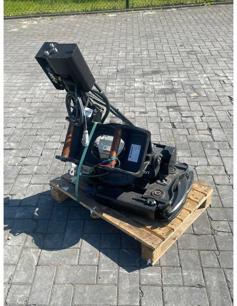 STEELWRIST X07 S40 GR FPH GEN 2 | S40 | GRIPPER | NEW / UNUSED - Tiltrotator for Construction machinery: picture 1 STEELWRIST X07 S40 GR FPH GEN 2 | S40 | GRIPPER | NEW / UNUSED - Tiltrotator for Construction machinery: picture 1