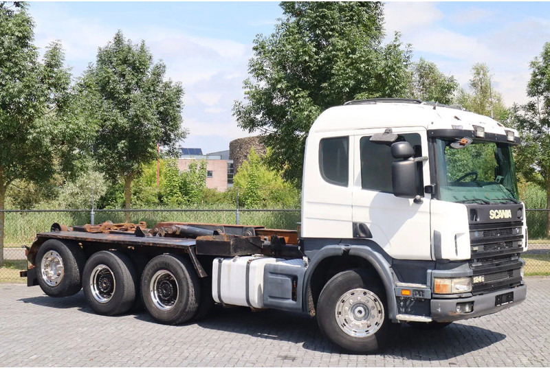 Scania P124-420 | 8X4 | HOOKLIFT | MANUAL | BIG AXLES | EURO 3 - Hook lift truck: picture 3 Scania P124-420 | 8X4 | HOOKLIFT | MANUAL | BIG AXLES | EURO 3 - Hook lift truck: picture 3