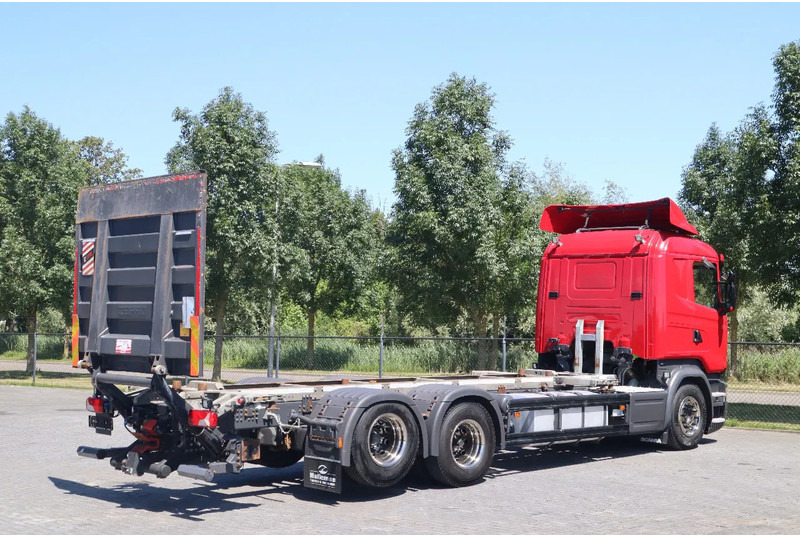 Scania R580 V8 | 6X2 | BDF | RETARDER | TAILLIFT | EURO 6 - Container transporter/ Swap body truck: picture 5 Scania R580 V8 | 6X2 | BDF | RETARDER | TAILLIFT | EURO 6 - Container transporter/ Swap body truck: picture 5