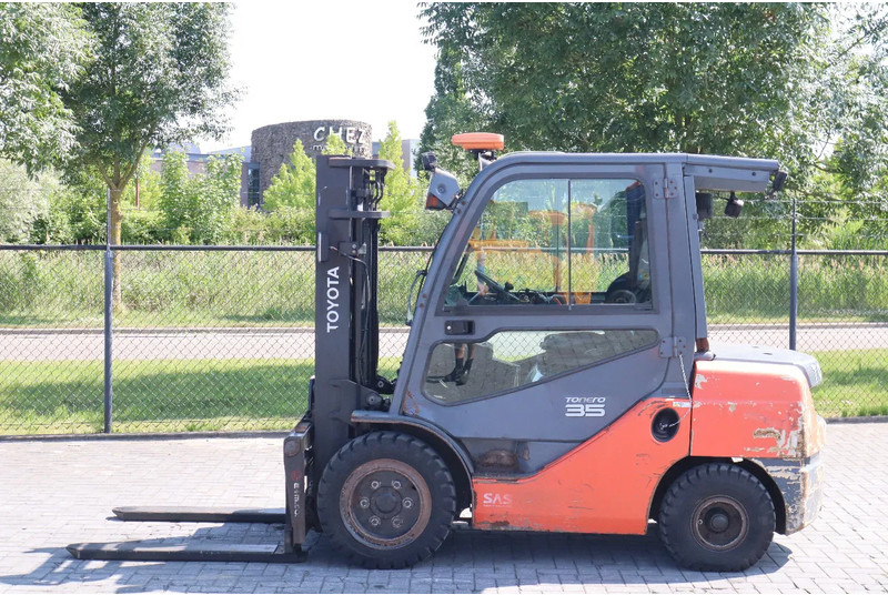 Toyota 02-8FDJF35 | 3.5 TON | SIDESHIFT | DUPLEX - Diesel forklift: picture 1 Toyota 02-8FDJF35 | 3.5 TON | SIDESHIFT | DUPLEX - Diesel forklift: picture 1