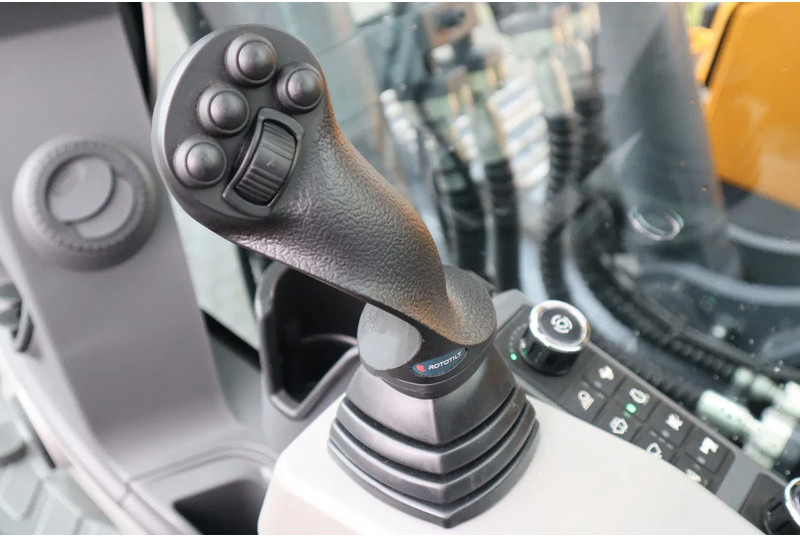 Leasing of XCMG XE300E | ROTOTILT R8 | CE | CUMMINS STAGE V | FULL OPTION XCMG XE300E | ROTOTILT R8 | CE | CUMMINS STAGE V | FULL OPTION: picture 19 Leasing of XCMG XE300E | ROTOTILT R8 | CE | CUMMINS STAGE V | FULL OPTION XCMG XE300E | ROTOTILT R8 | CE | CUMMINS STAGE V | FULL OPTION: picture 19