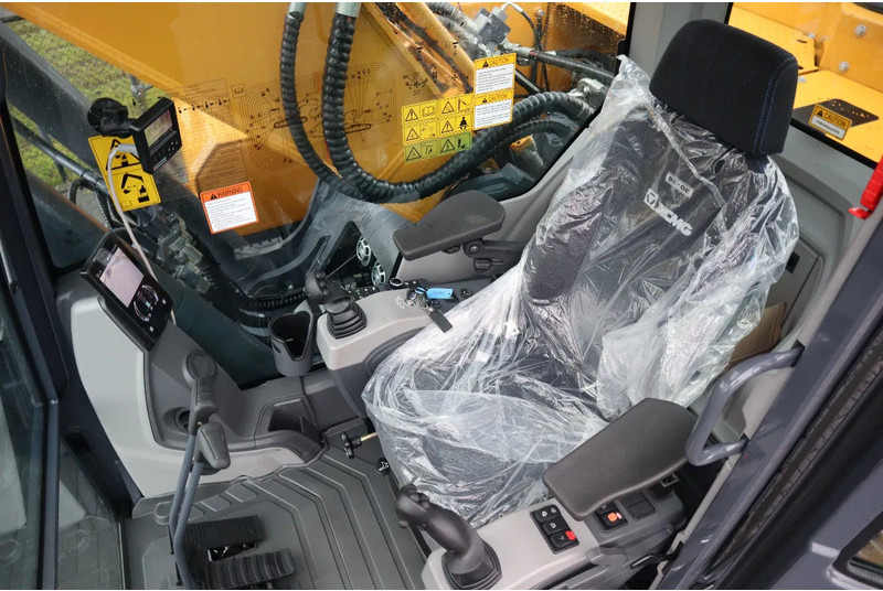 Leasing of XCMG XE300E | ROTOTILT R8 | CE | CUMMINS STAGE V | FULL OPTION XCMG XE300E | ROTOTILT R8 | CE | CUMMINS STAGE V | FULL OPTION: picture 17 Leasing of XCMG XE300E | ROTOTILT R8 | CE | CUMMINS STAGE V | FULL OPTION XCMG XE300E | ROTOTILT R8 | CE | CUMMINS STAGE V | FULL OPTION: picture 17