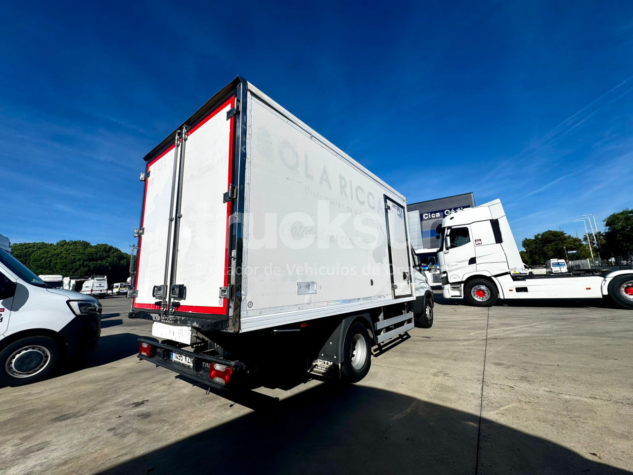 IVECO 72C18 - Refrigerator truck: picture 3 IVECO 72C18 - Refrigerator truck: picture 3