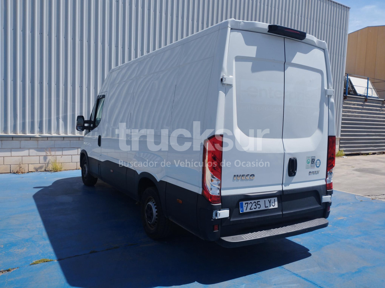 IVECO DAILY 35S16 F 12M3 - Box van: picture 5 IVECO DAILY 35S16 F 12M3 - Box van: picture 5