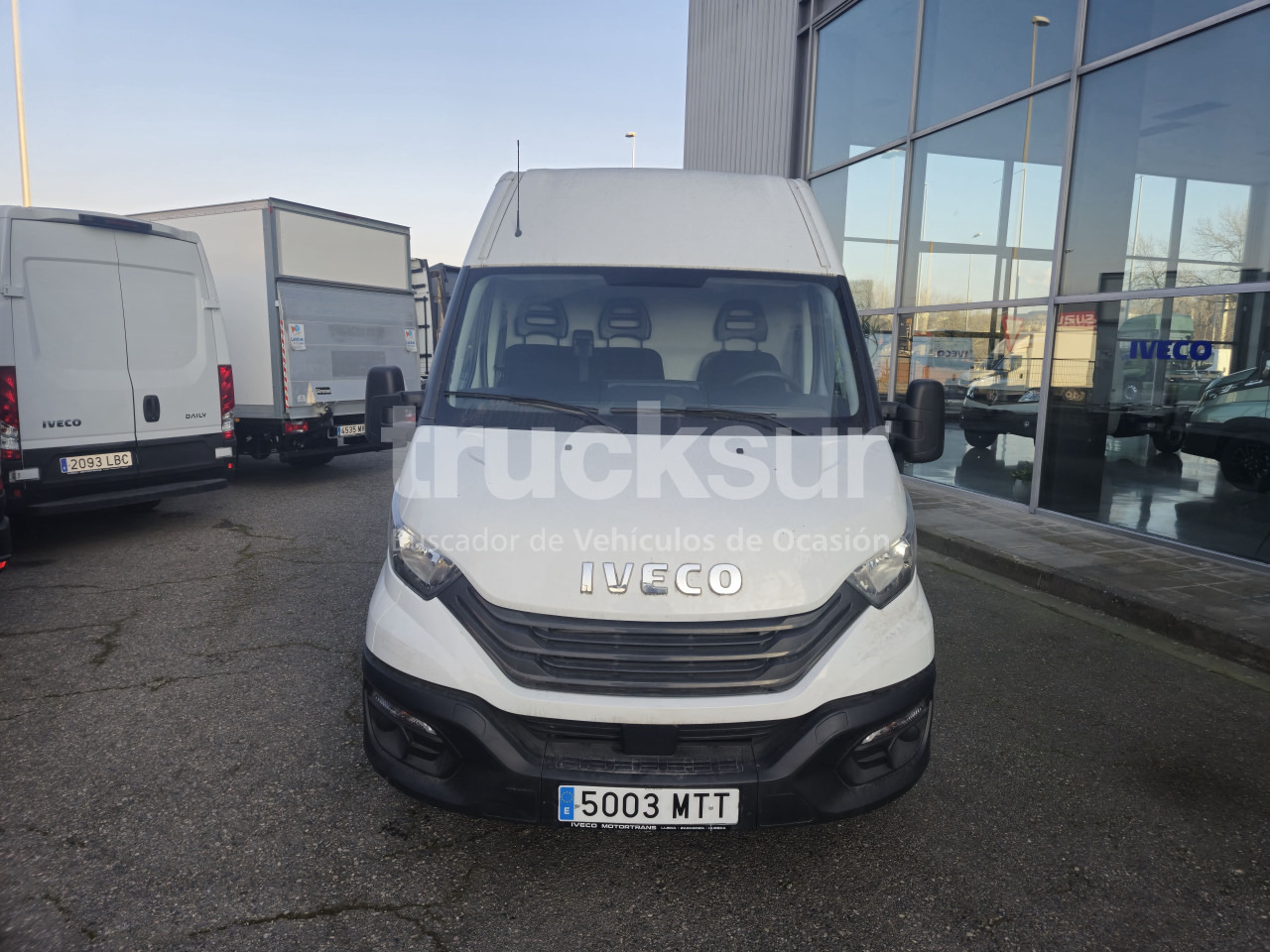 IVECO DAILY 35S16V 12M3 - Box van: picture 2 IVECO DAILY 35S16V 12M3 - Box van: picture 2