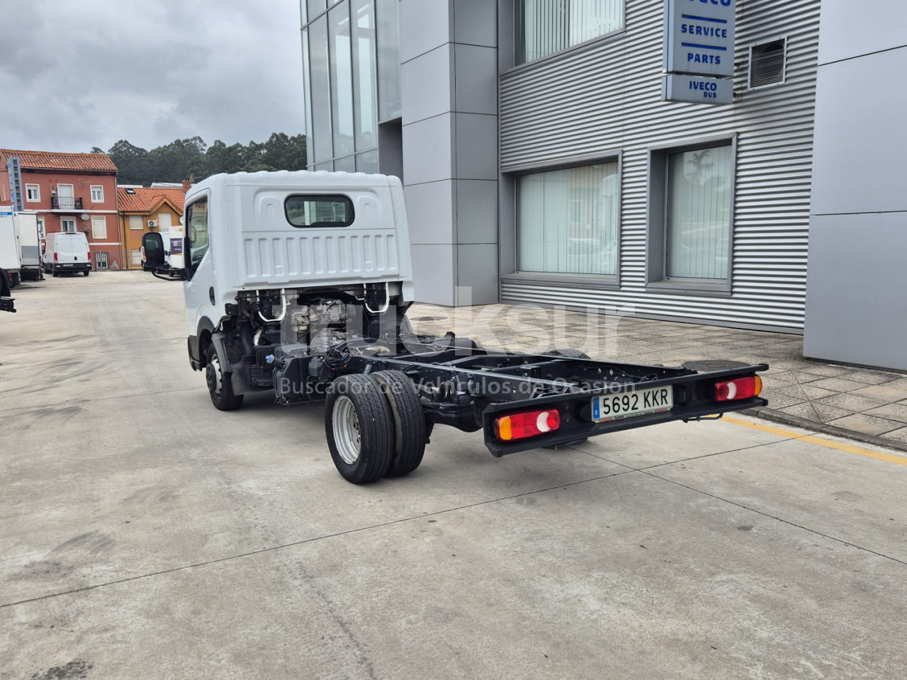 NISSAN NT 400 - Cab chassis truck: picture 5 NISSAN NT 400 - Cab chassis truck: picture 5