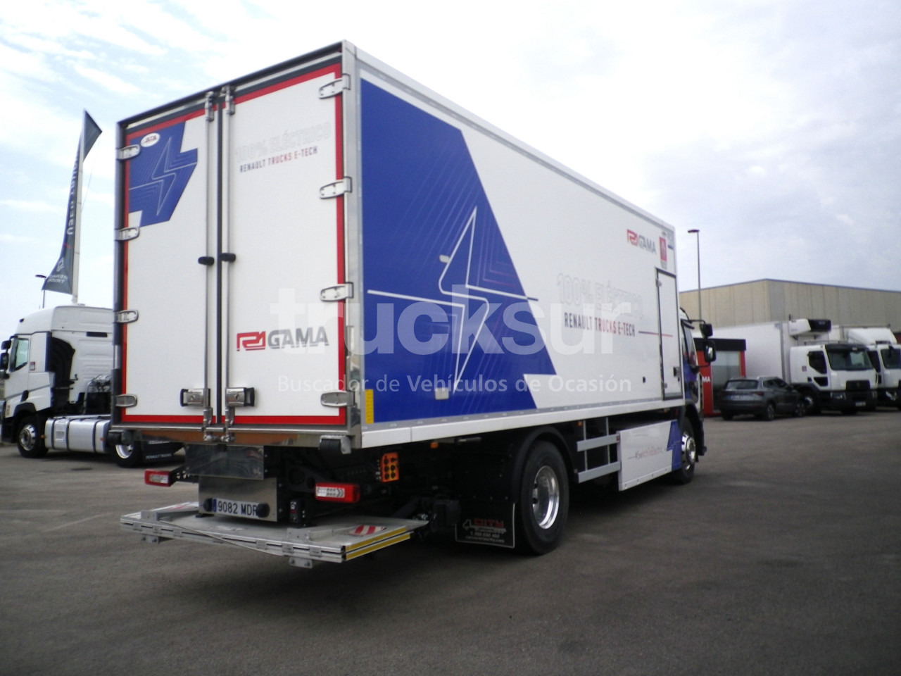 RENAULT D WIDE Z E - Refrigerator truck: picture 3 RENAULT D WIDE Z E - Refrigerator truck: picture 3