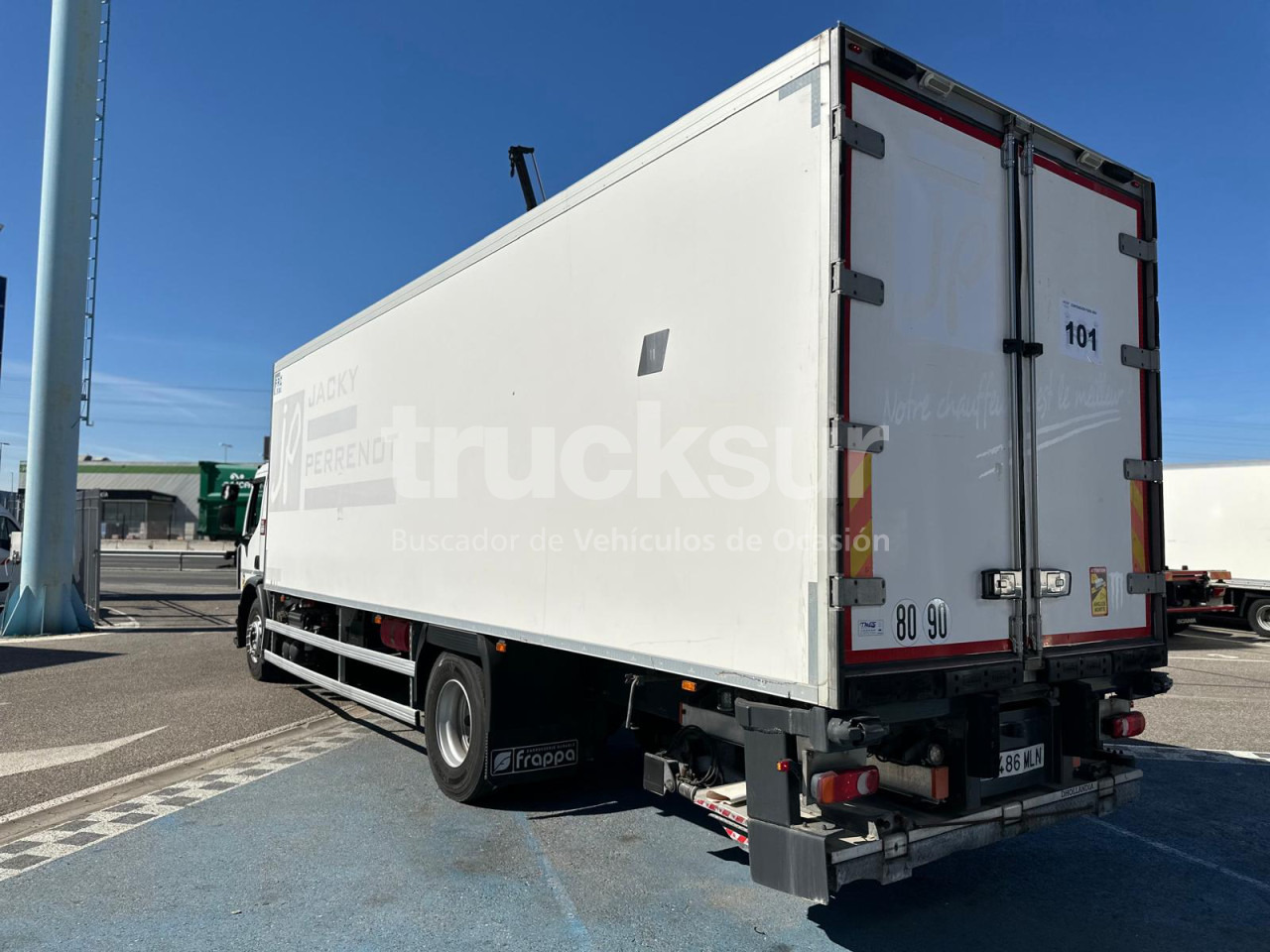 RENAULT D18.320 FNA - Refrigerator truck: picture 4 RENAULT D18.320 FNA - Refrigerator truck: picture 4