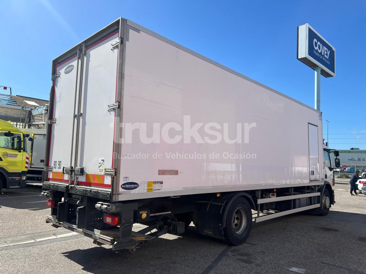 RENAULT D280.18 - Refrigerator truck: picture 3 RENAULT D280.18 - Refrigerator truck: picture 3