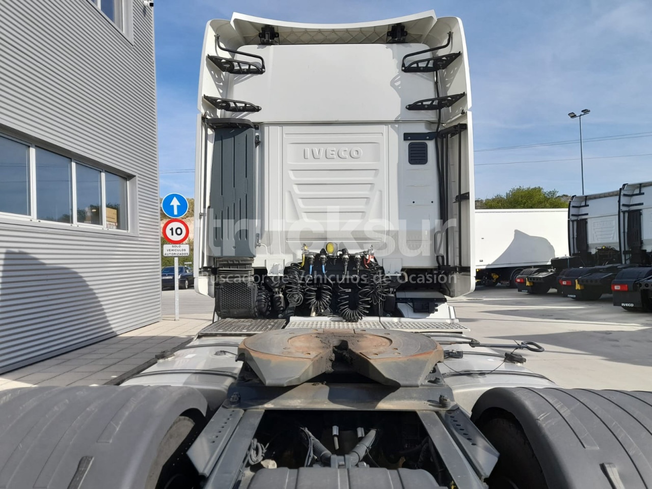 IVECO STRALIS AS440S51T/P HI-WAY - Tractor unit: picture 5 IVECO STRALIS AS440S51T/P HI-WAY - Tractor unit: picture 5