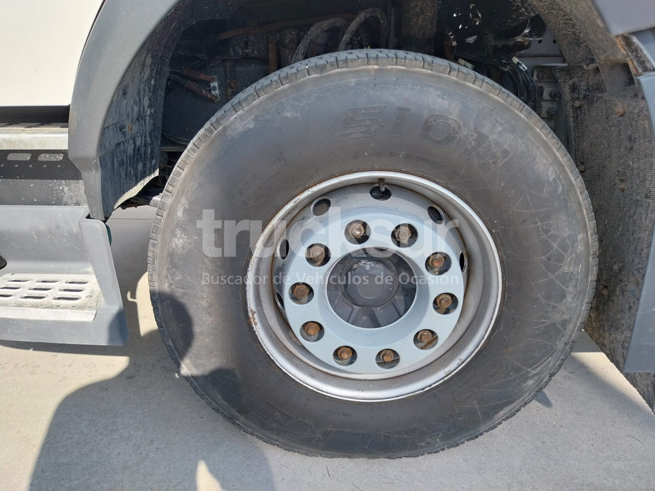 VOLVO FM 330HP - Tipper: picture 4 VOLVO FM 330HP - Tipper: picture 4