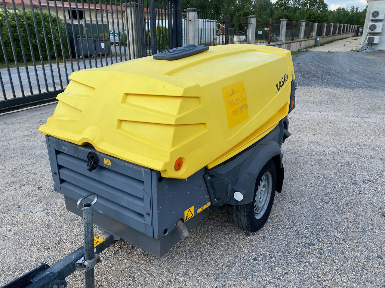 ATLAS COPCO XAS87 - Air compressor: picture 2 ATLAS COPCO XAS87 - Air compressor: picture 2
