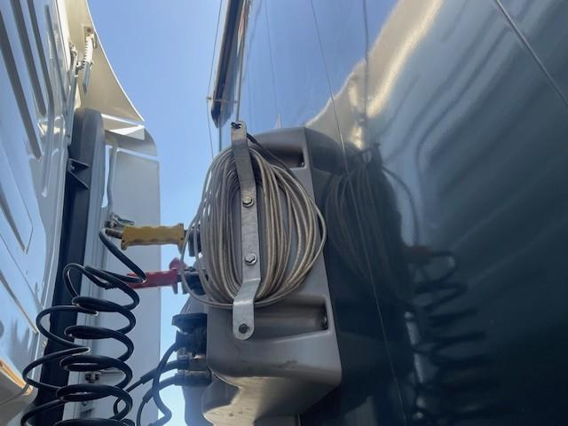 Fruehauf - Curtainsider semi-trailer: picture 2 Fruehauf - Curtainsider semi-trailer: picture 2