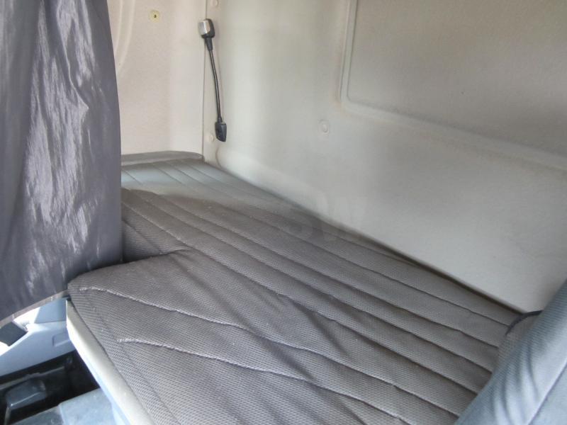 Tractor unit Scania R 420: picture 9