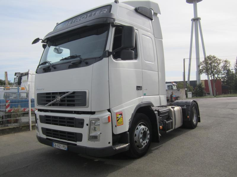 Volvo FH 440 - Tractor unit: picture 1 Volvo FH 440 - Tractor unit: picture 1