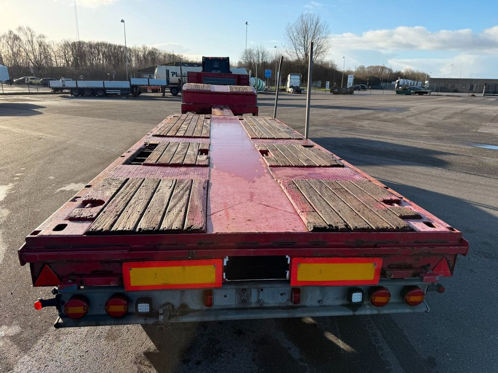 B-XL 4.5 m. 2 axle extension B-XL 4.5 m. 2 axle extension lenkachse - Low loader semi-trailer: picture 5 B-XL 4.5 m. 2 axle extension B-XL 4.5 m. 2 axle extension lenkachse - Low loader semi-trailer: picture 5