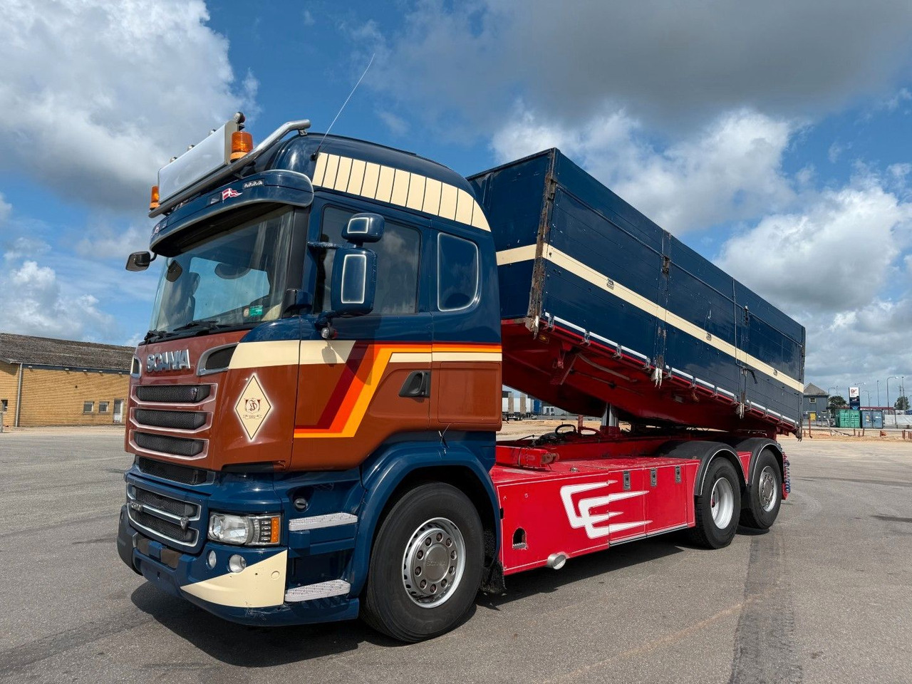 Scania R520 6x2 Highline Getreidekipper Euro 6 - Tipper: picture 1 Scania R520 6x2 Highline Getreidekipper Euro 6 - Tipper: picture 1