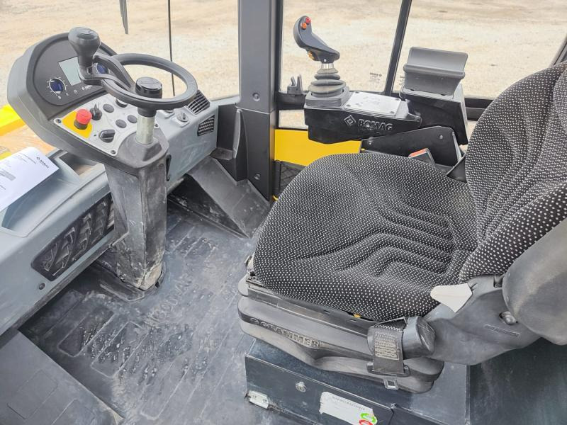 Bomag BW 213 D-5 - Compactor: picture 5 Bomag BW 213 D-5 - Compactor: picture 5