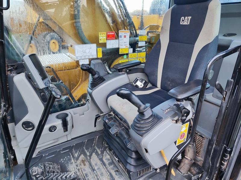 Caterpillar 330FLN - Crawler excavator: picture 5 Caterpillar 330FLN - Crawler excavator: picture 5