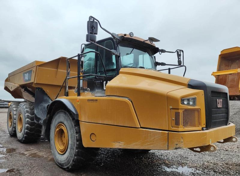 Caterpillar 740GC - Articulated dumper: picture 3 Caterpillar 740GC - Articulated dumper: picture 3