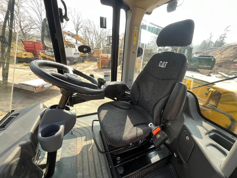 Caterpillar CS66B - Compactor: picture 5 Caterpillar CS66B - Compactor: picture 5