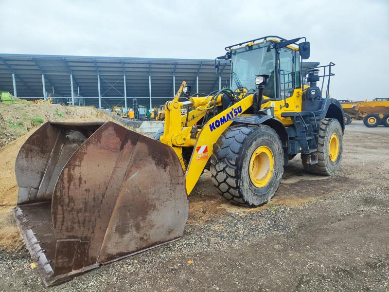 Komatsu WA380-8E0 - Wheel loader: picture 2 Komatsu WA380-8E0 - Wheel loader: picture 2