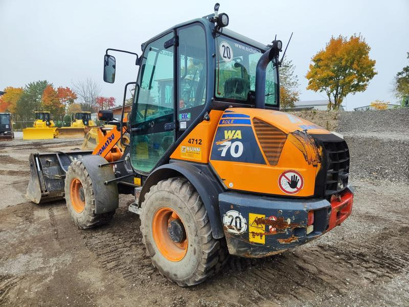 Komatsu WA70-7 - Wheel loader: picture 1 Komatsu WA70-7 - Wheel loader: picture 1